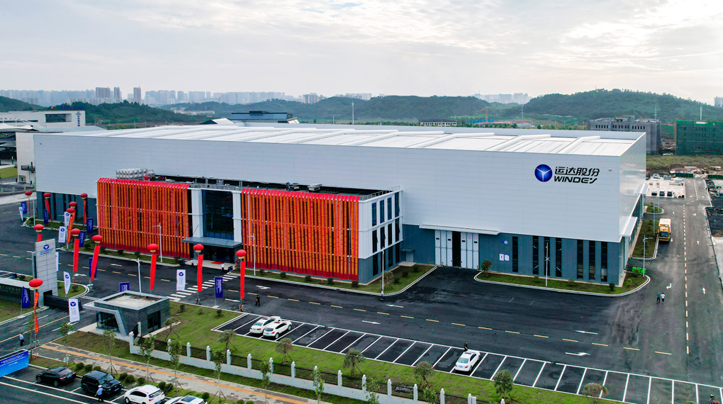 918博天娱乐股份永州基地首台大兆瓦机组下线